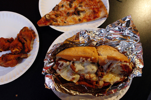 From the Kitchen writer Casey Russell loved the meatball sub she ordered, but was underwhelmed by the pizza and disapointed by the wings.