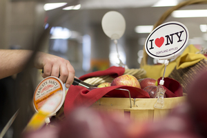 For the Taste of Central New York dinner, all campus dining halls featured local foods from businesses such as Beak and Skiff, Chobani Greek Yogurt, Dinosaur Bar-B-Que and Sal’s Birdland. The event was a part of SU Food Services’ Campus Sustainability Day on Wednesday.