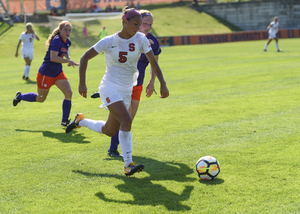 The 3-5-2 has players like Alana O'Neill playing up and down the wings for SU.