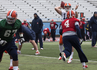 Cornerback Brandon Reddish (4) rushes quarterback Ryan Nassib during practice Thursday.